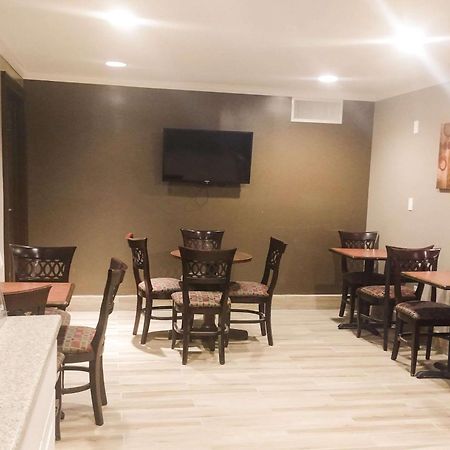Econo Lodge Milldale - Саутингтън Екстериор снимка